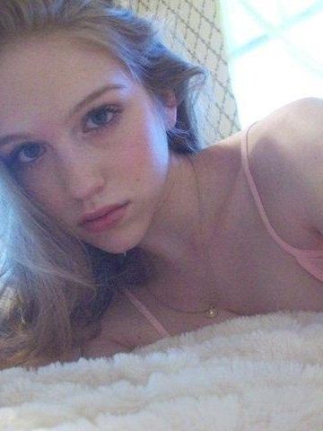Зоя